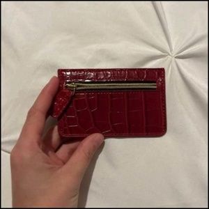 B-low the belt card holder